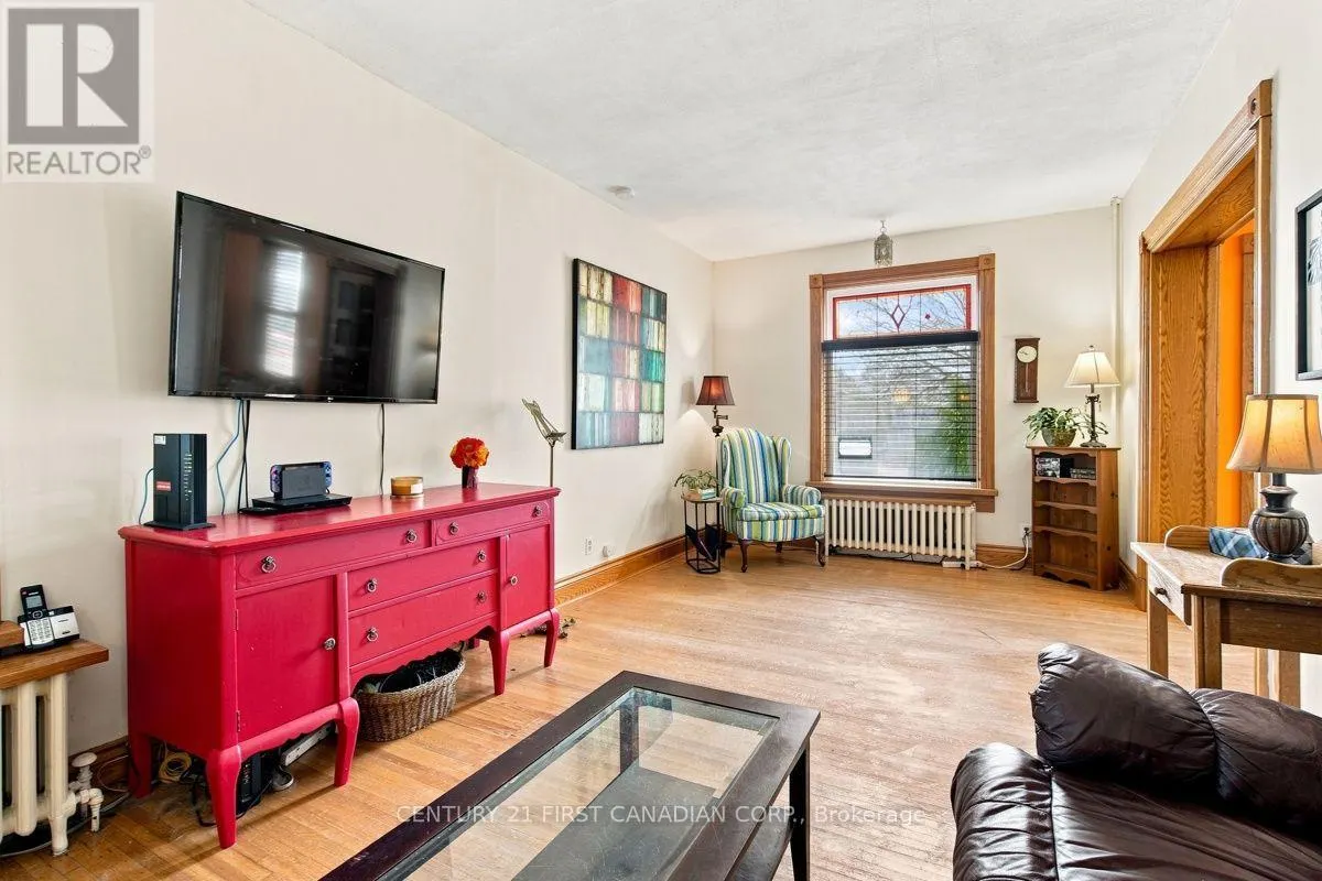 168 GRAHAM ROAD
