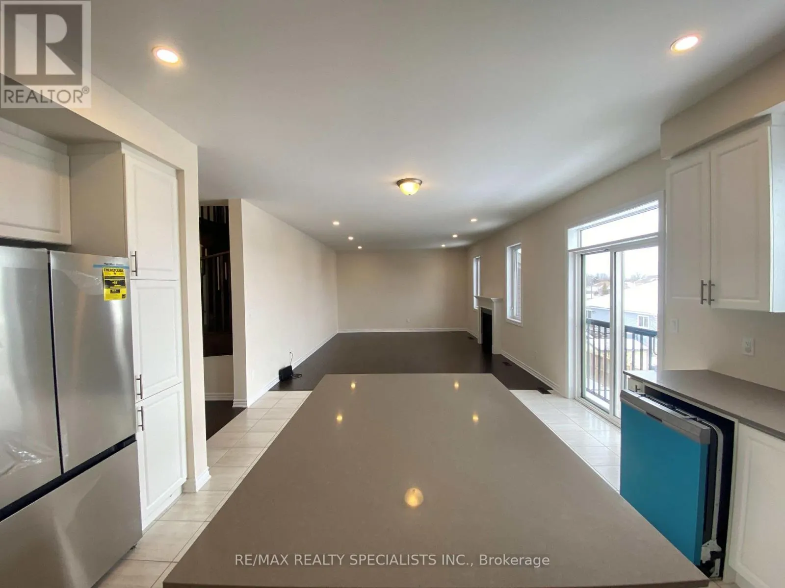 17 ORIOLE CRESCENT