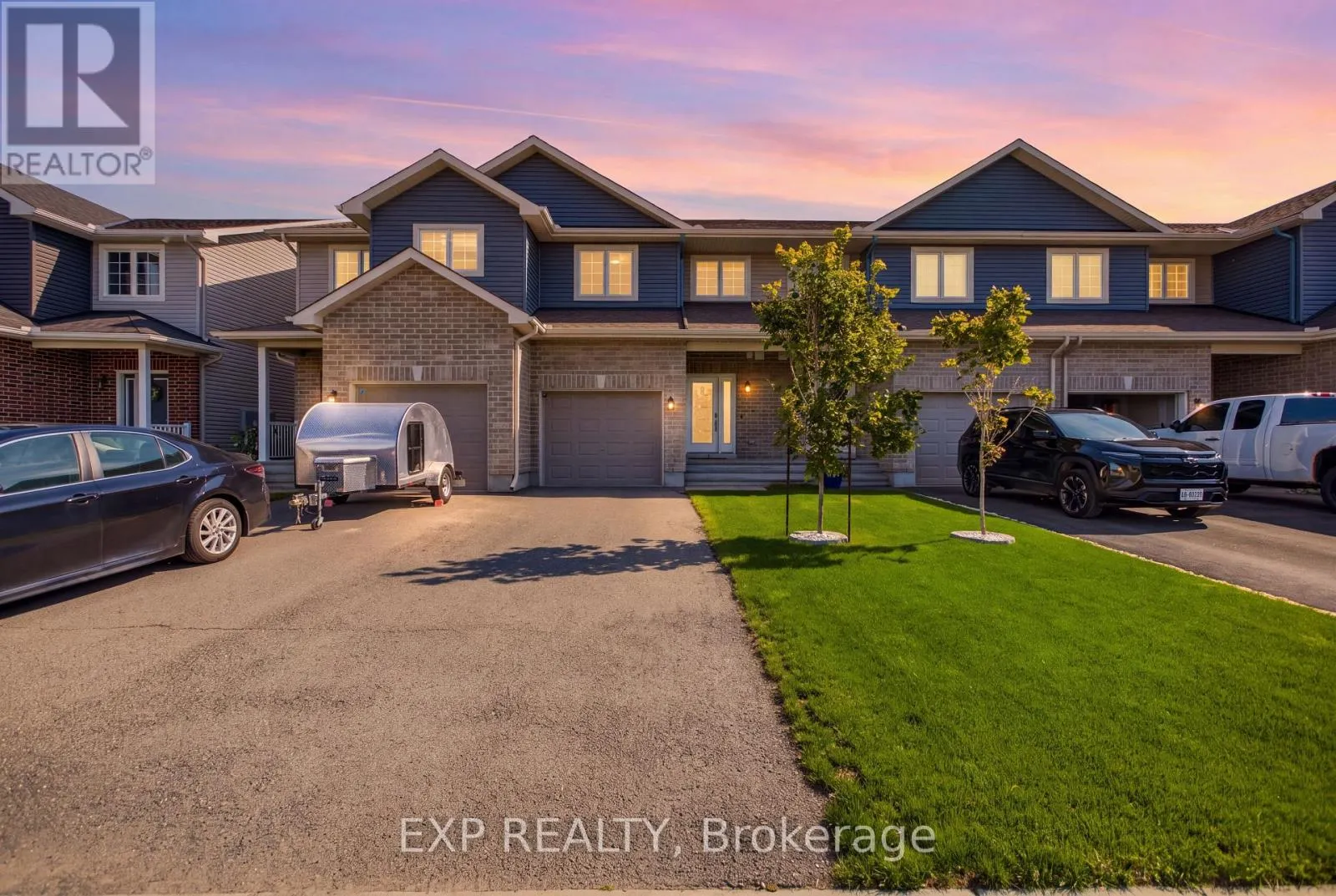 42 VIMY RIDGE CRESCENT