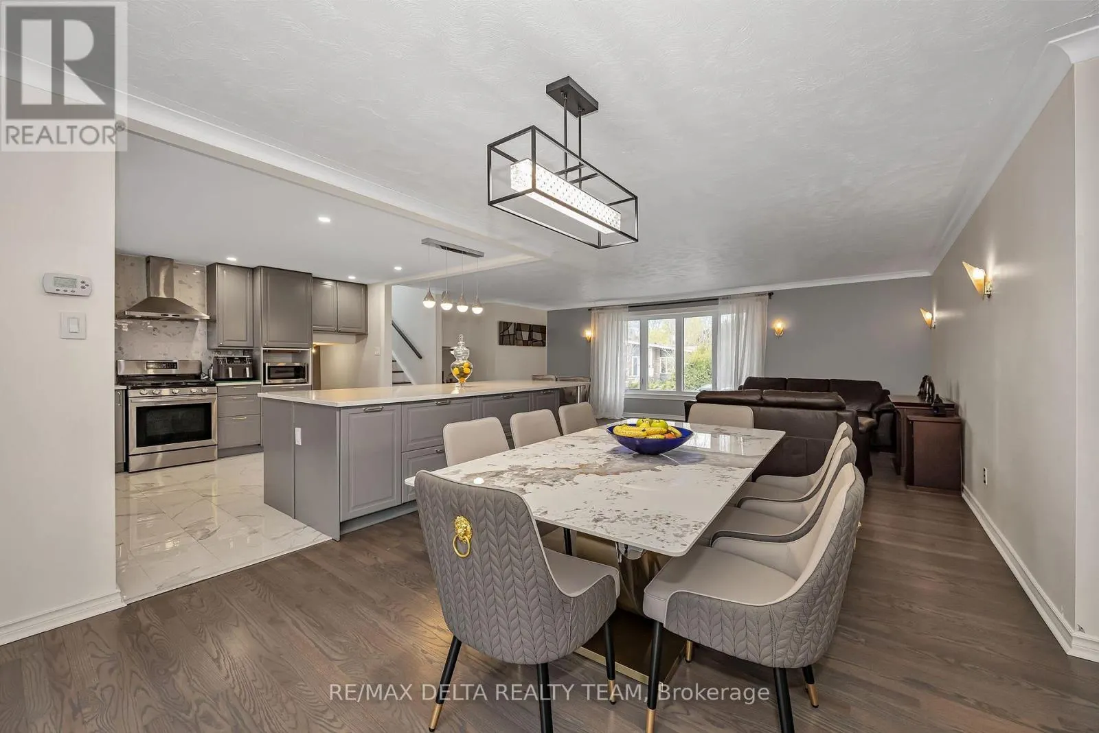 2350 GEORGINA DRIVE