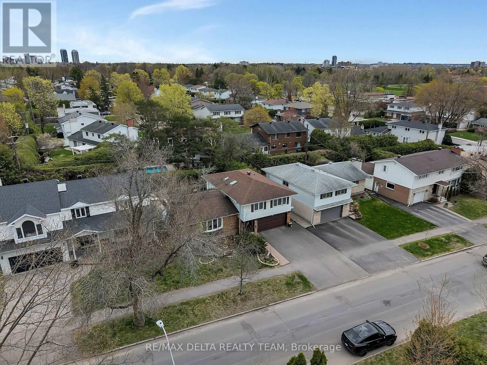 2350 GEORGINA DRIVE
