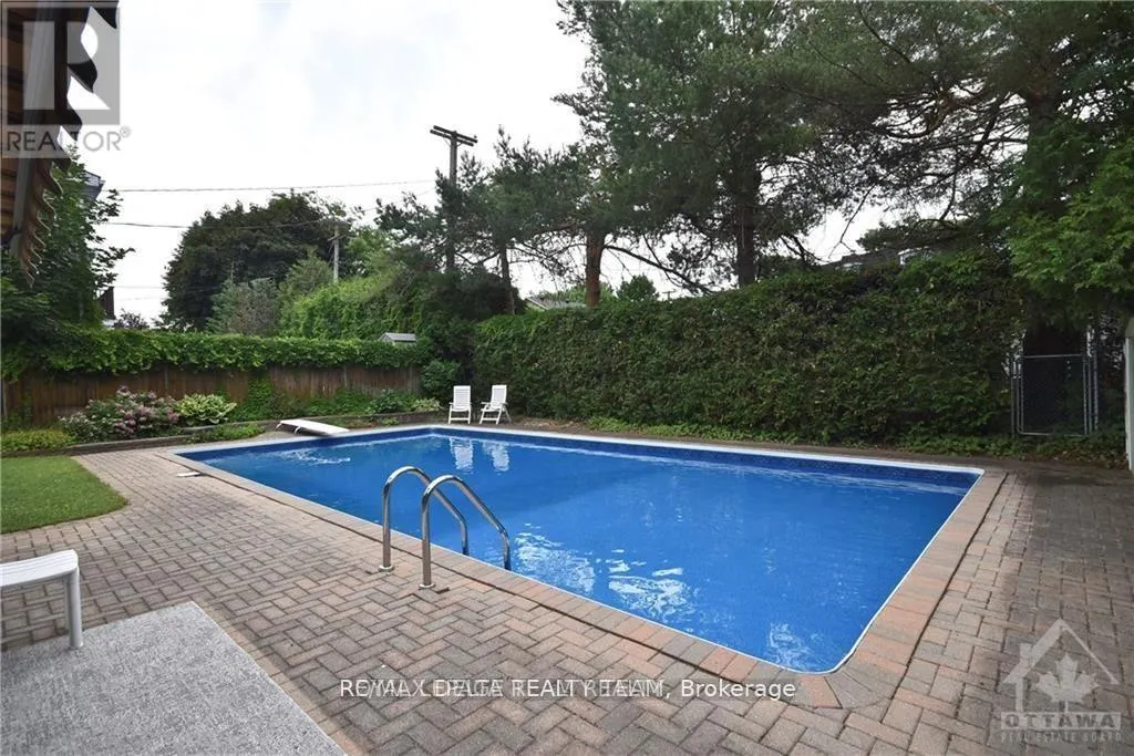 2350 GEORGINA DRIVE