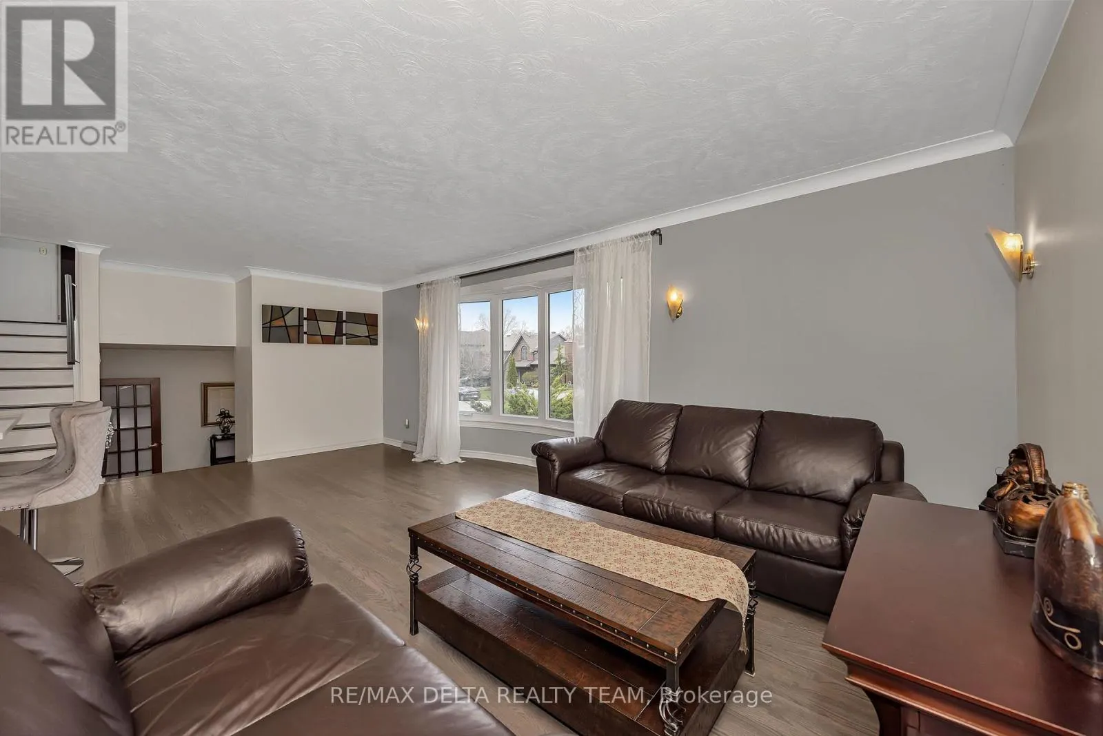 2350 GEORGINA DRIVE