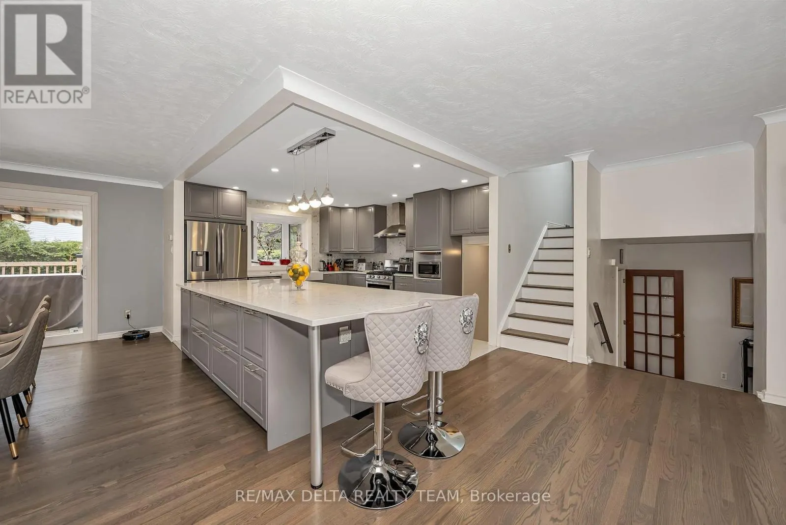 2350 GEORGINA DRIVE