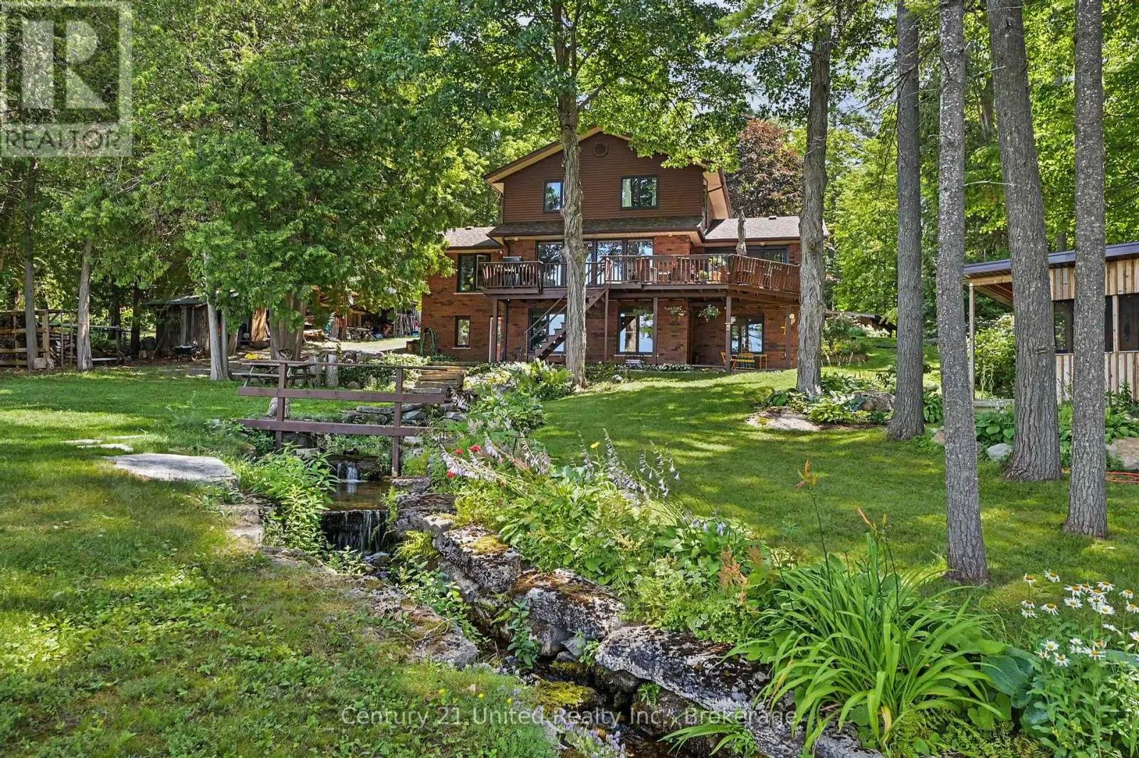 113 SUGARBUSH CRESCENT