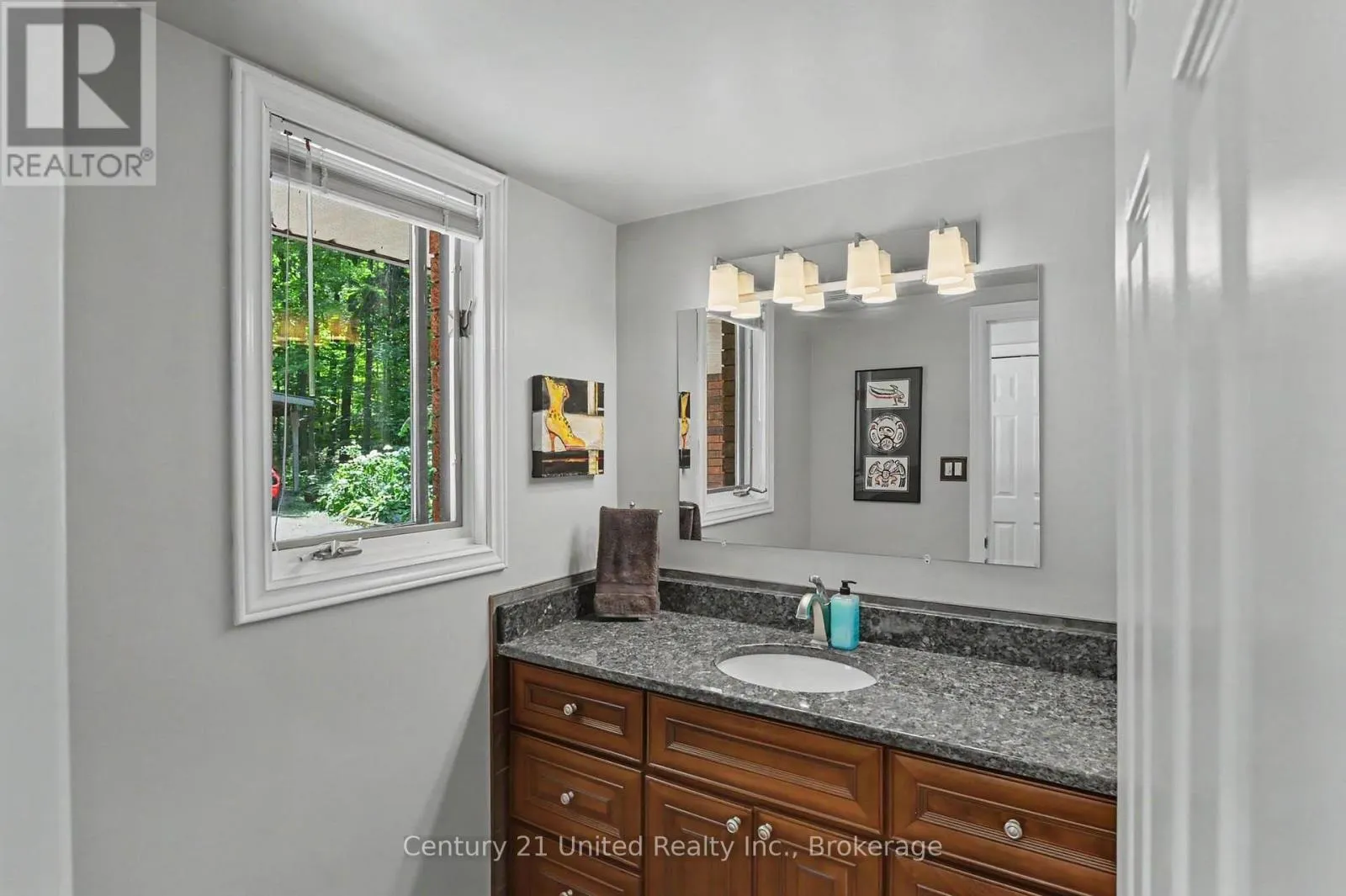 113 SUGARBUSH CRESCENT