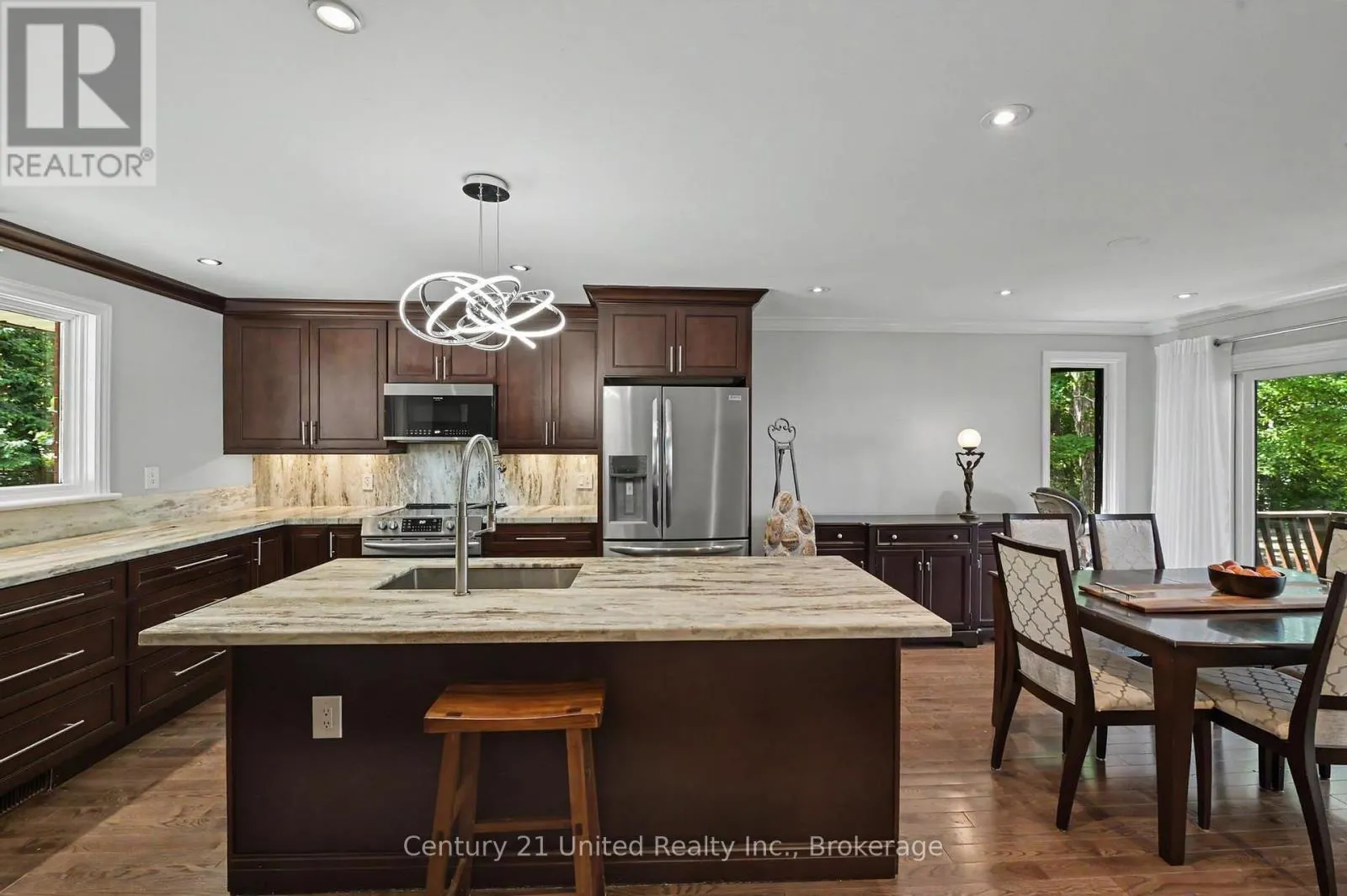 113 SUGARBUSH CRESCENT