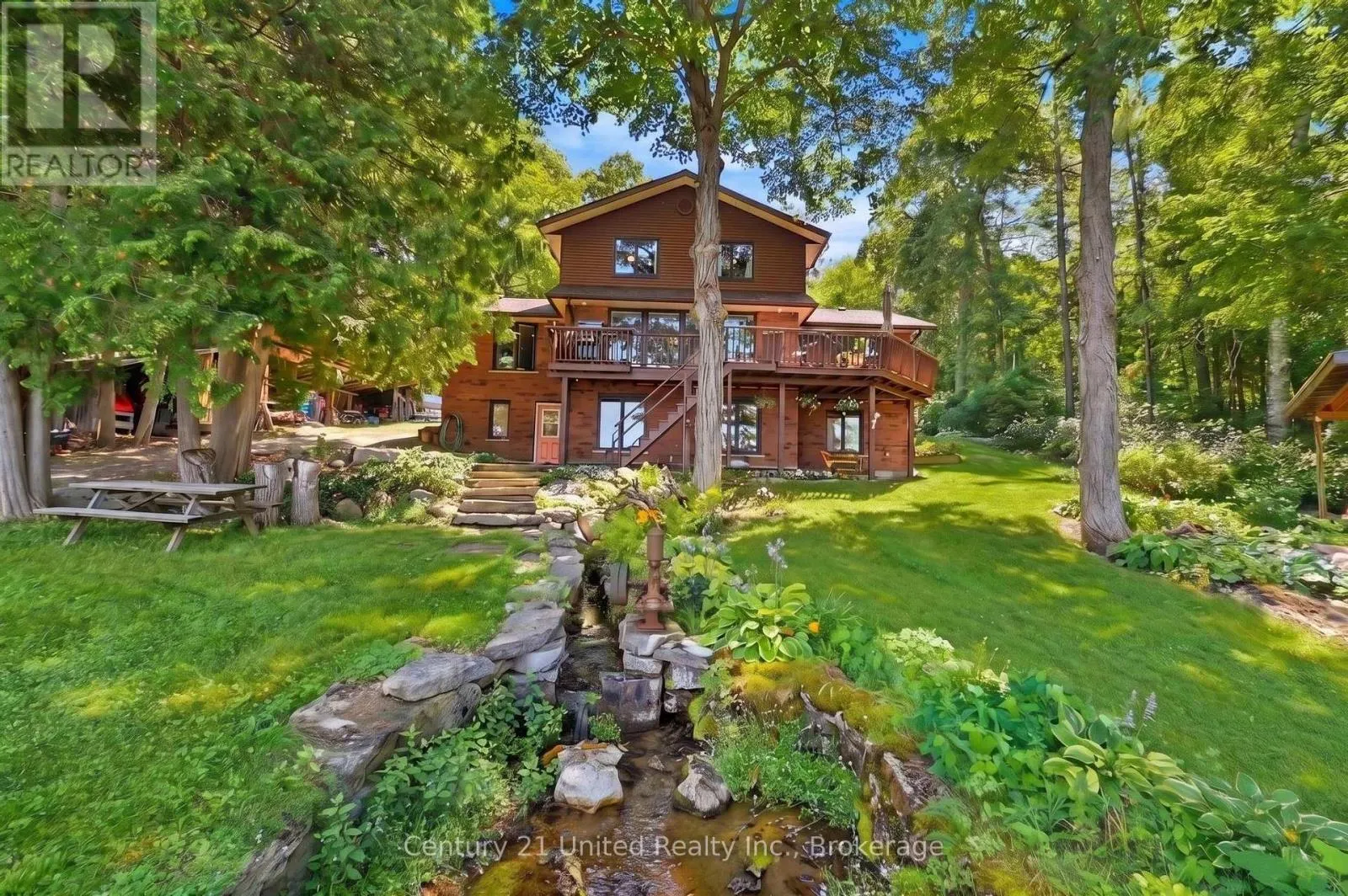 113 SUGARBUSH CRESCENT