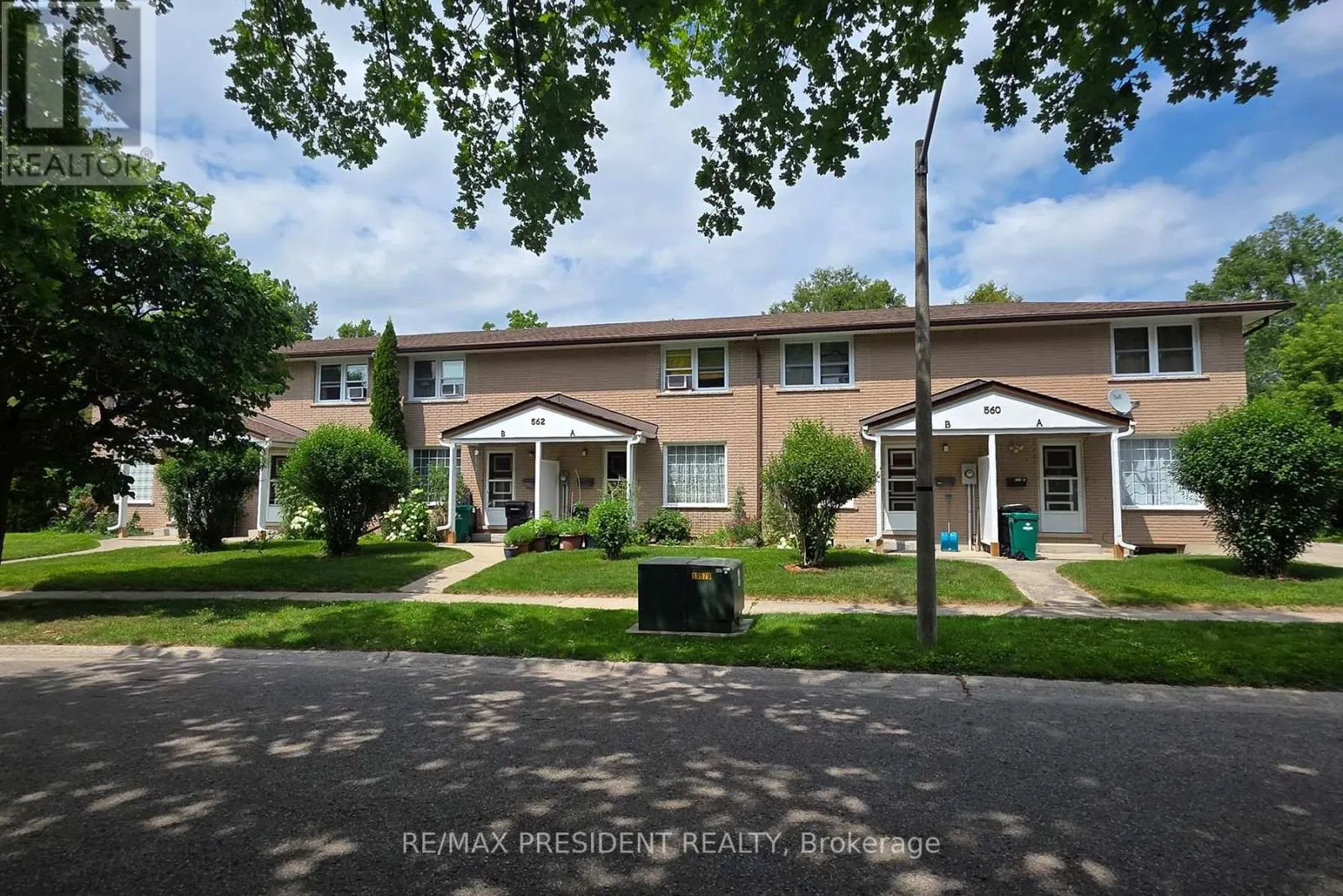 564 BROOKHAVEN CRESCENT