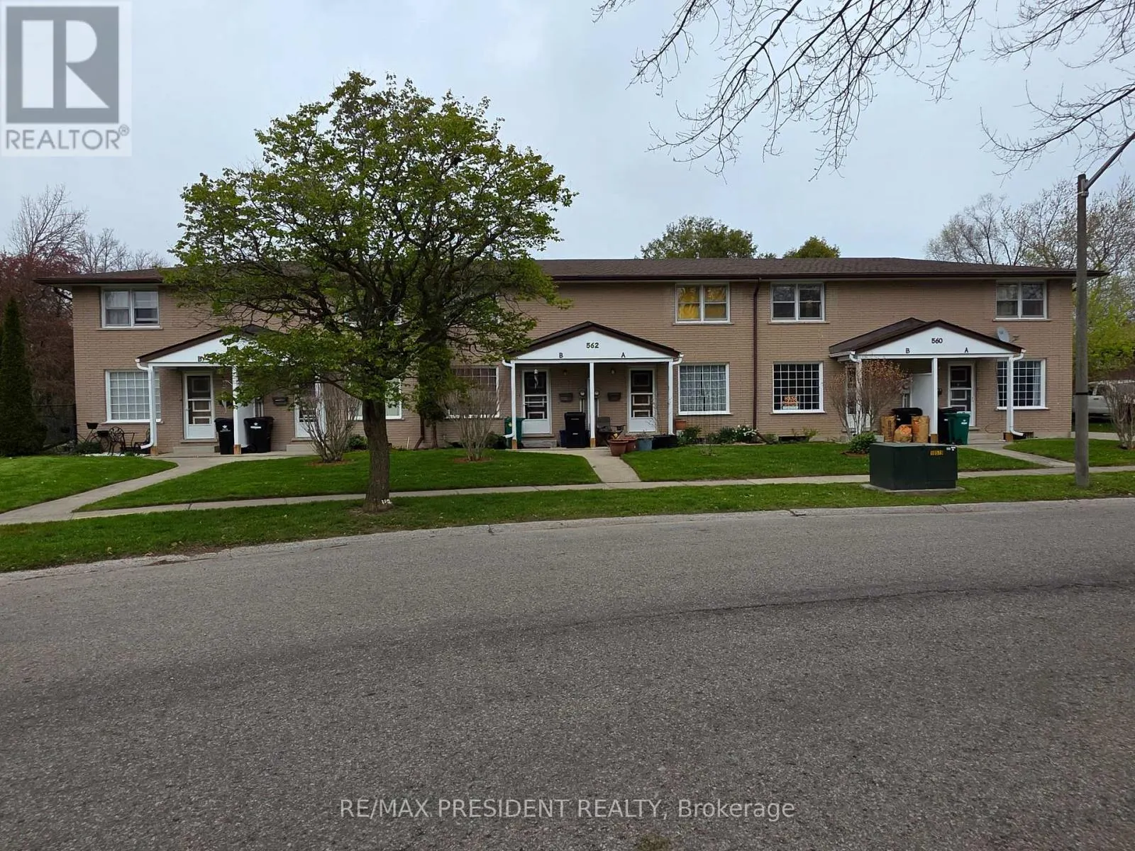 564 BROOKHAVEN CRESCENT