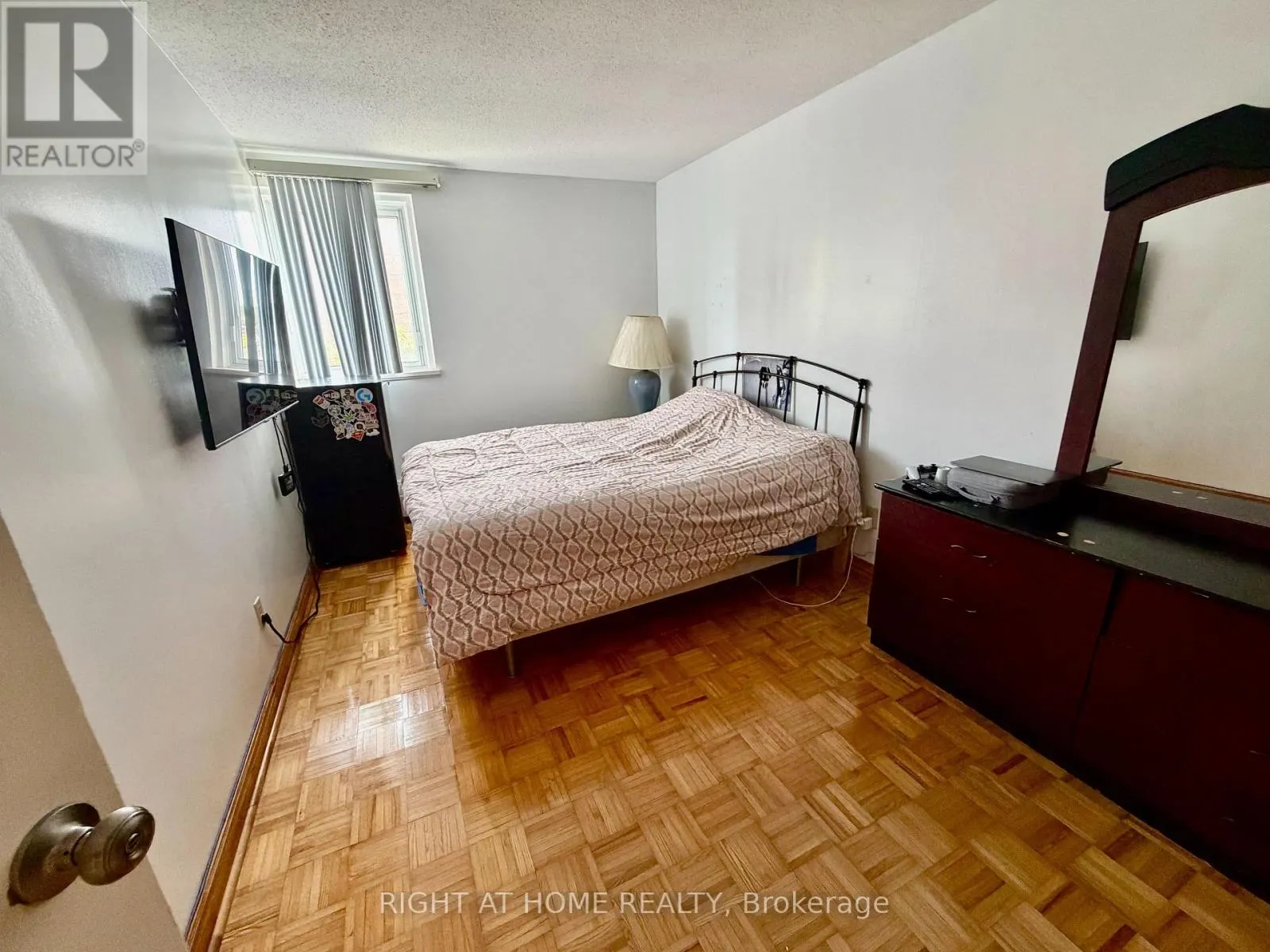 601 - 1505 BASELINE ROAD