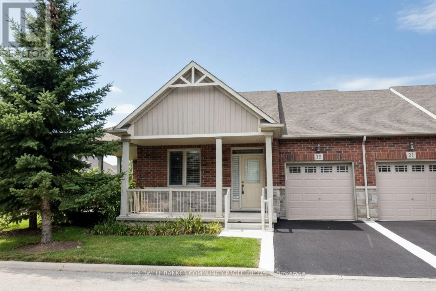 19 STICKLAND LANE