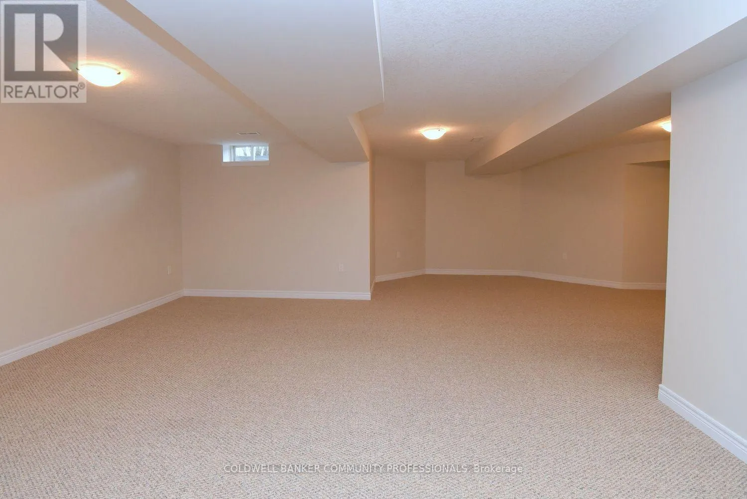 19 STICKLAND LANE