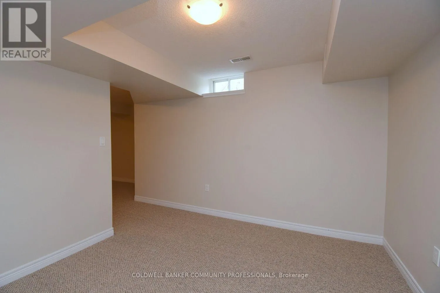 19 STICKLAND LANE