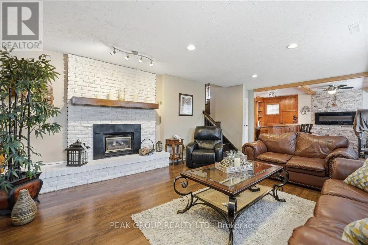 7402 WESTFIELD DRIVE