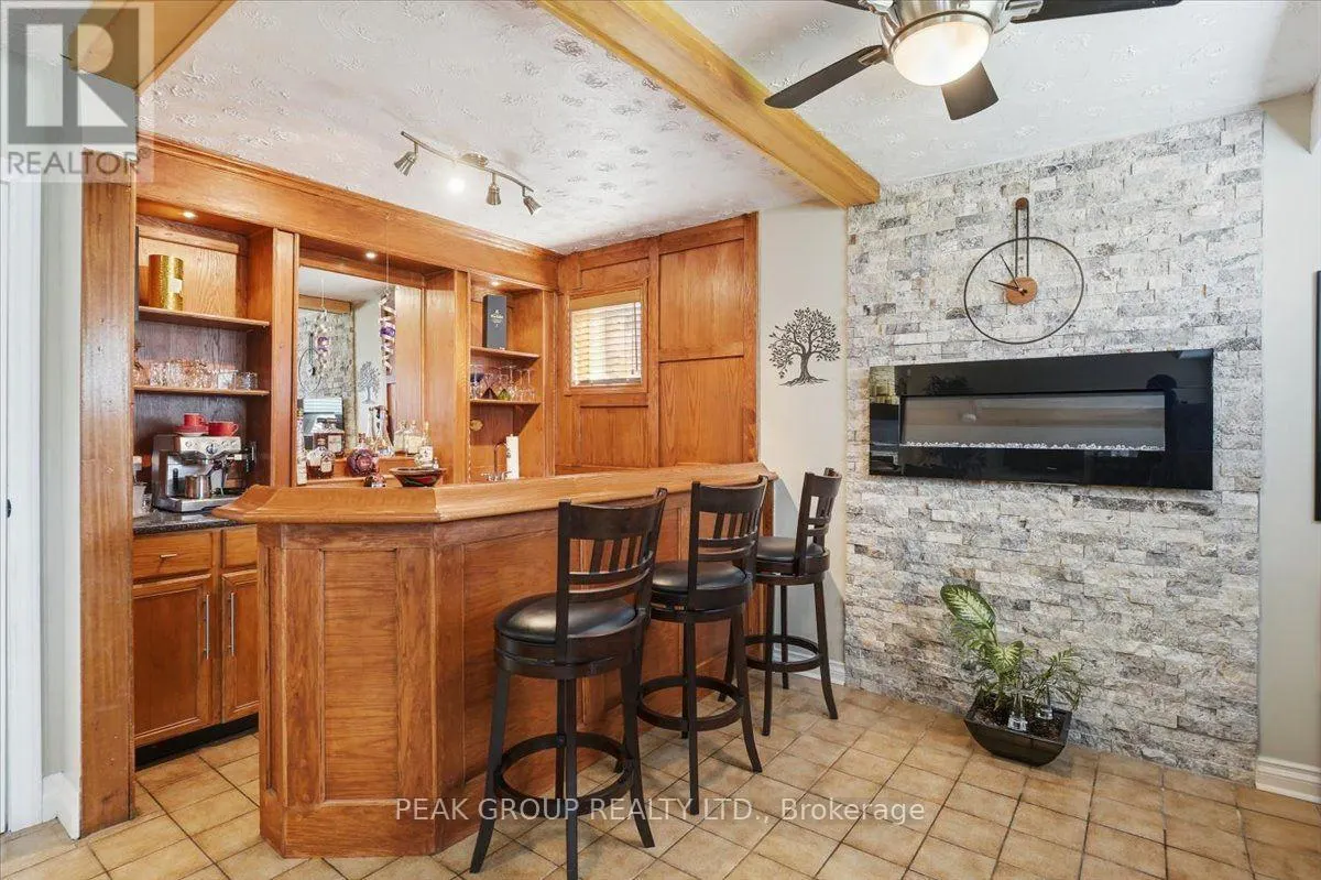7402 WESTFIELD DRIVE
