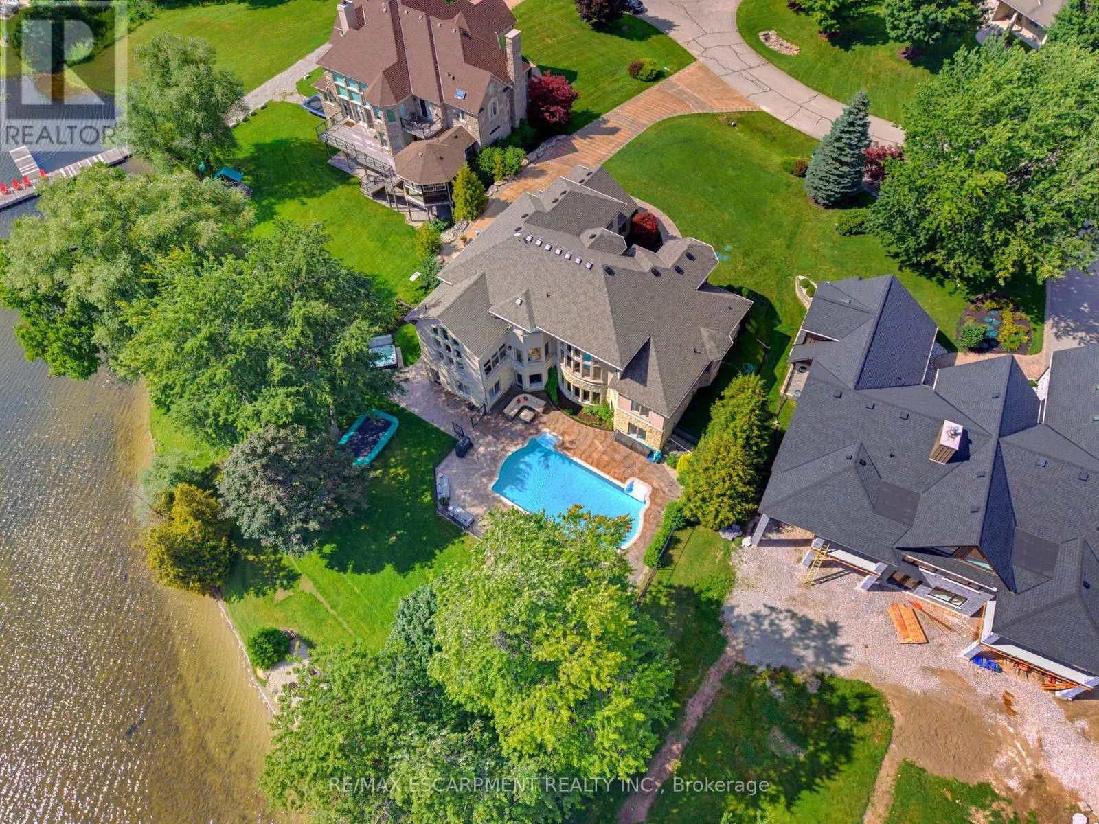 46 SANDY SHORE BOULEVARD
