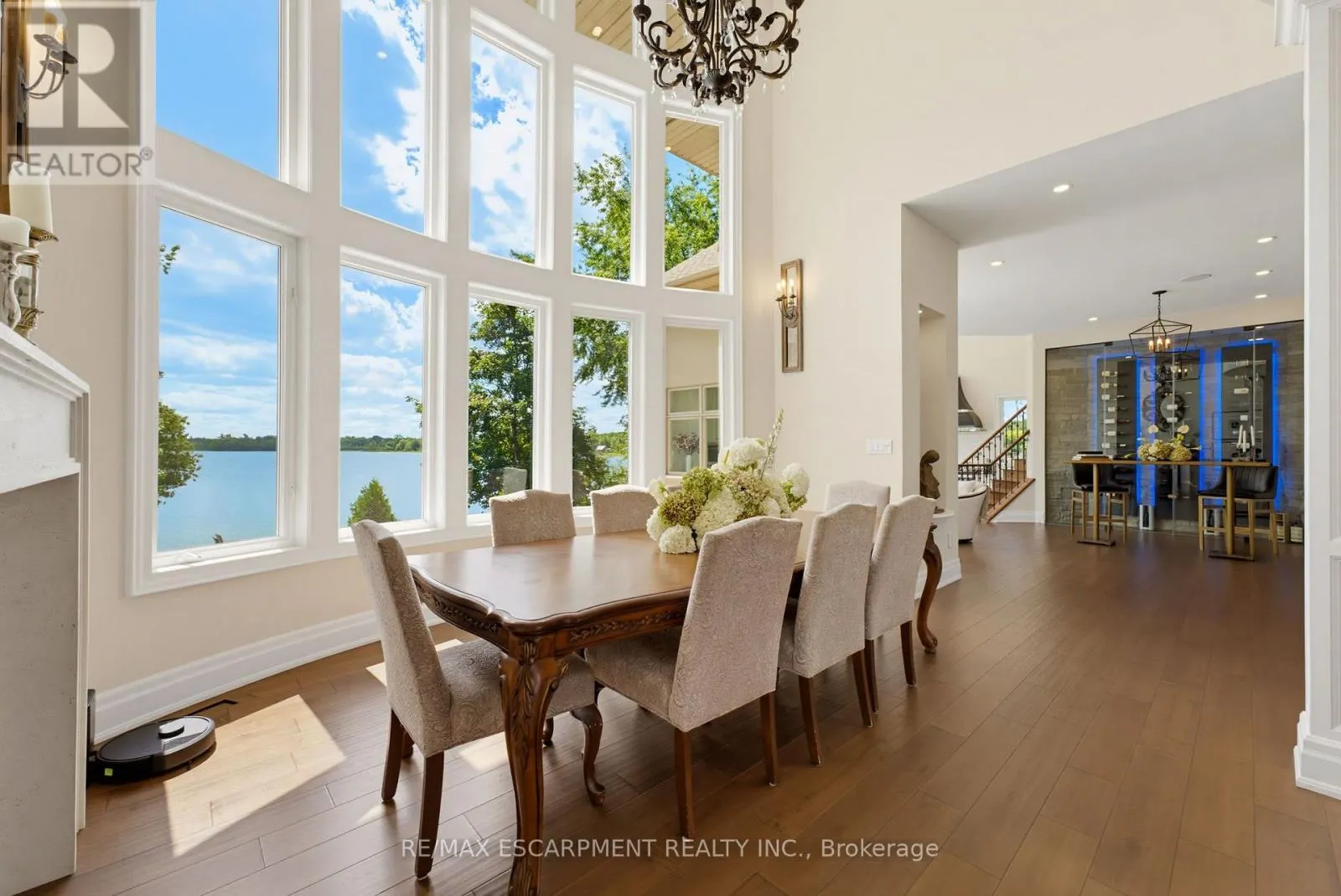 46 SANDY SHORE BOULEVARD