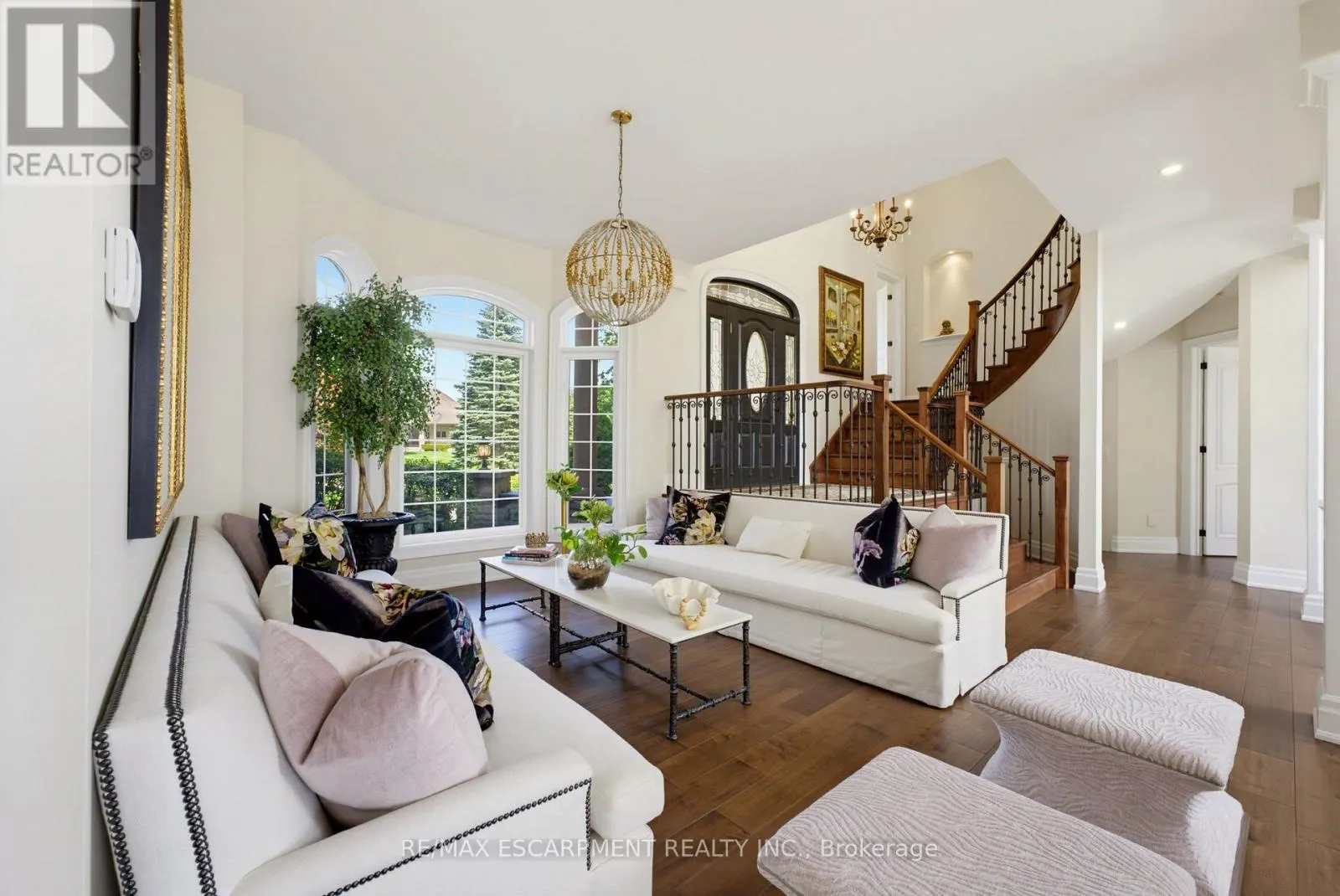 46 SANDY SHORE BOULEVARD