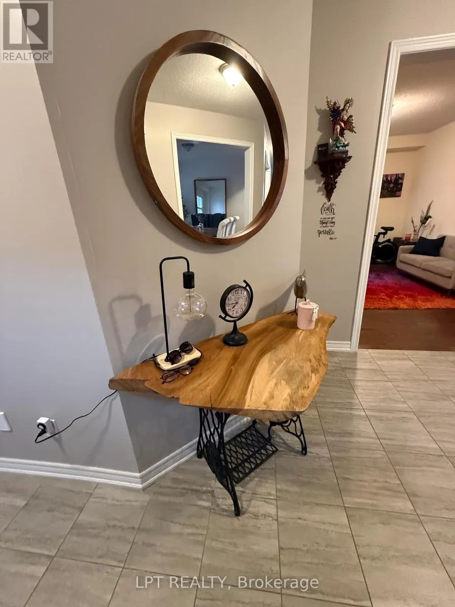 50 SPRING CREST (UPPER UNIT) WAY