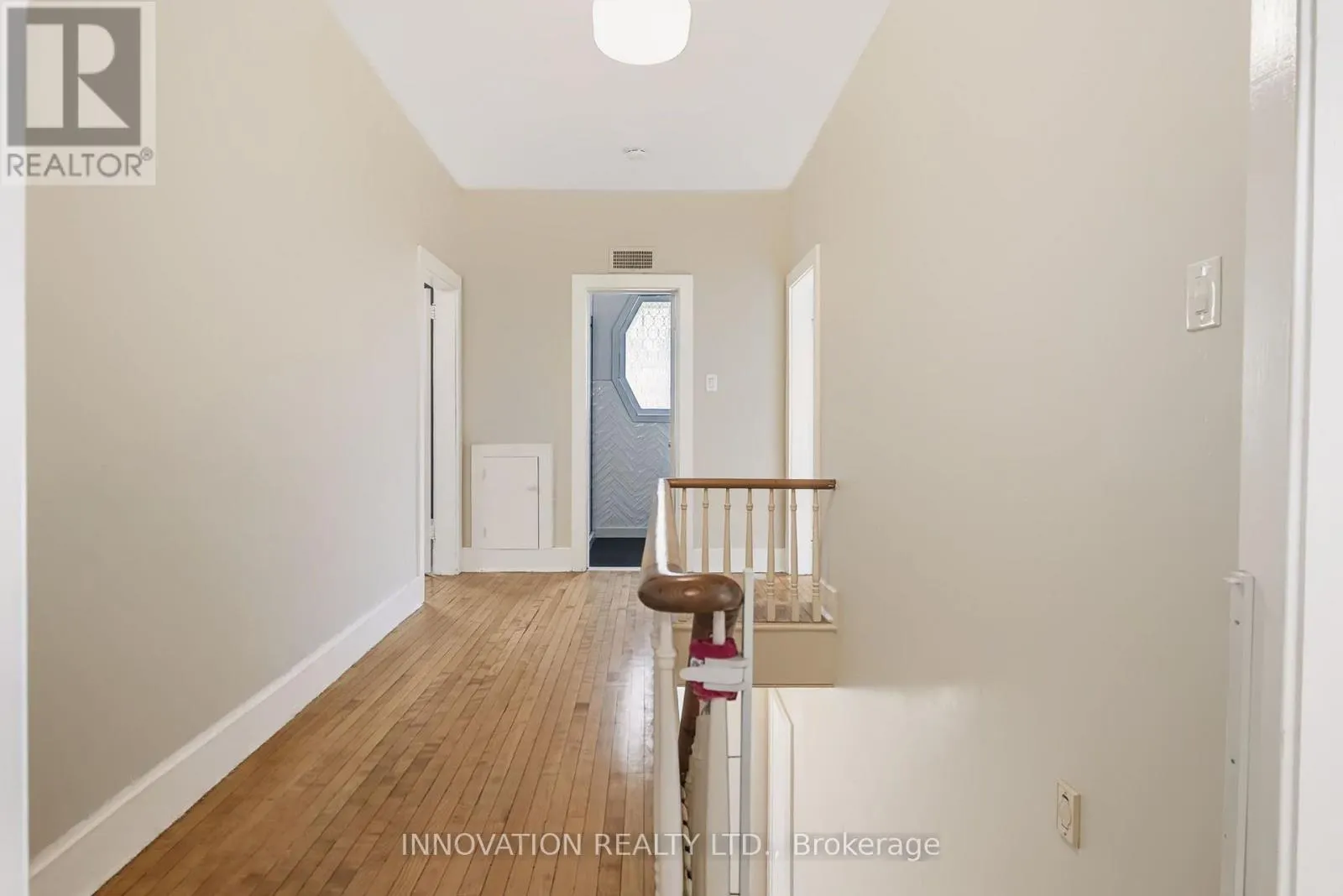 262 BELL STREET