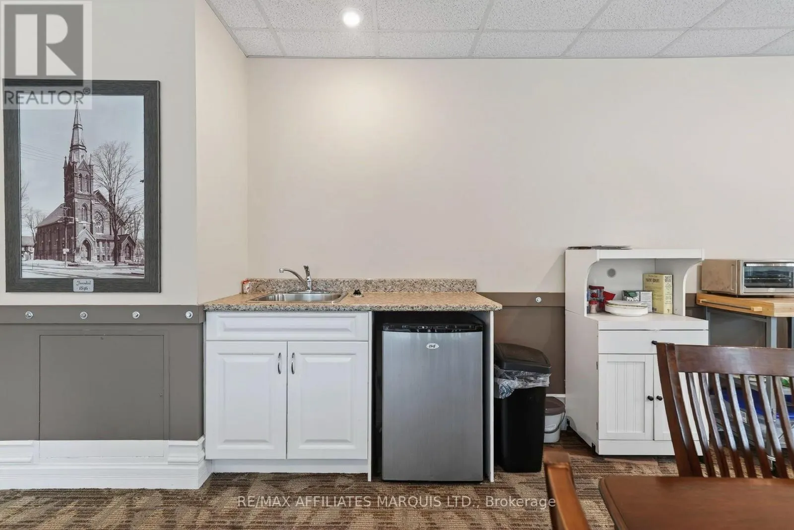 401 - 108 SECOND STREET E