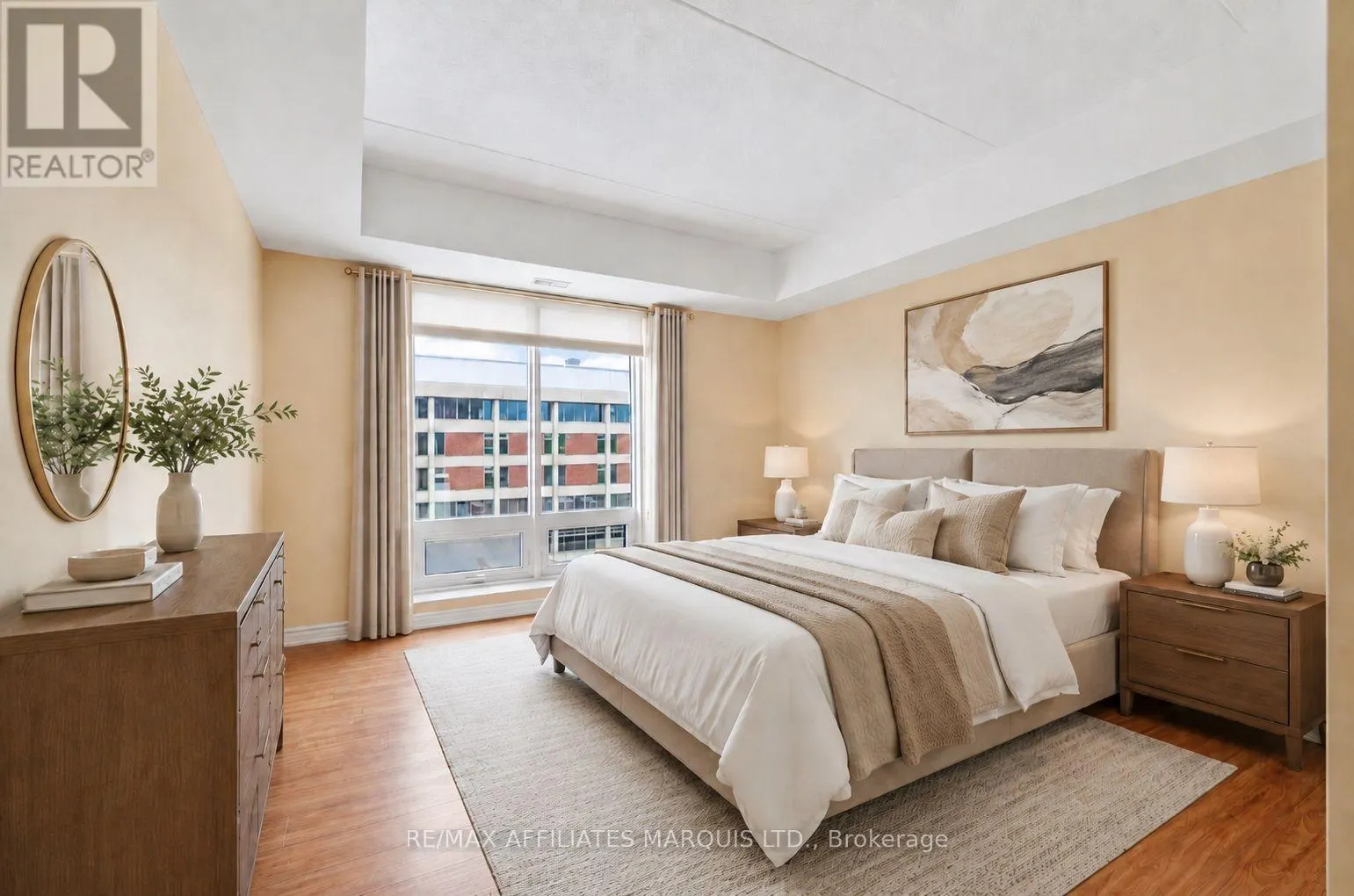 401 - 108 SECOND STREET E