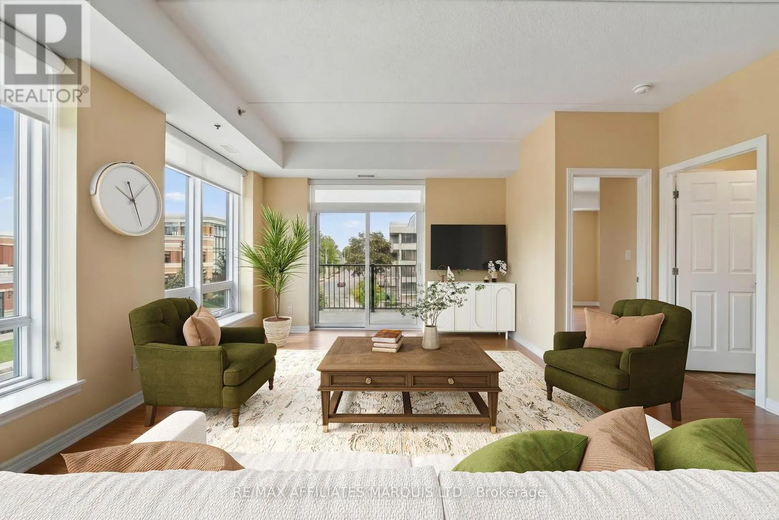 401 - 108 SECOND STREET E