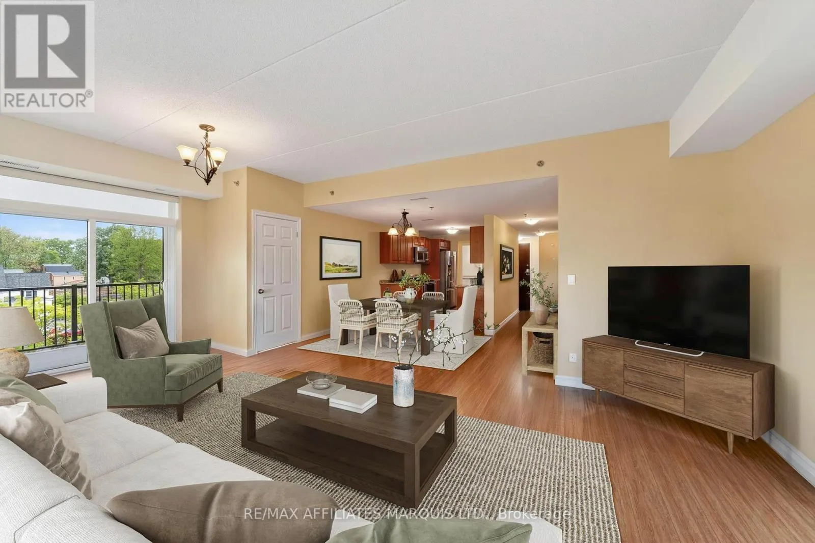 405 - 108 SECOND STREET E