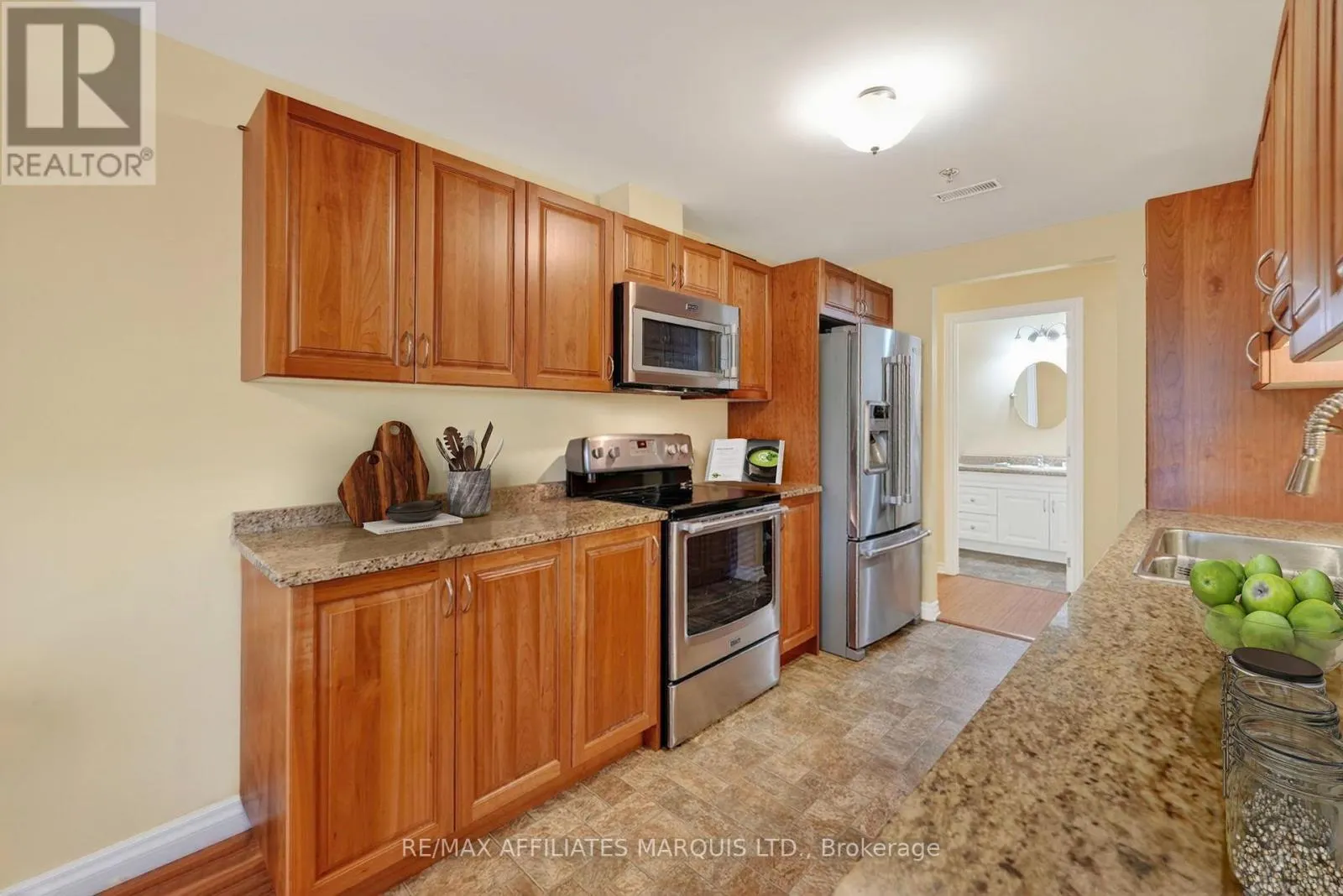 405 - 108 SECOND STREET E