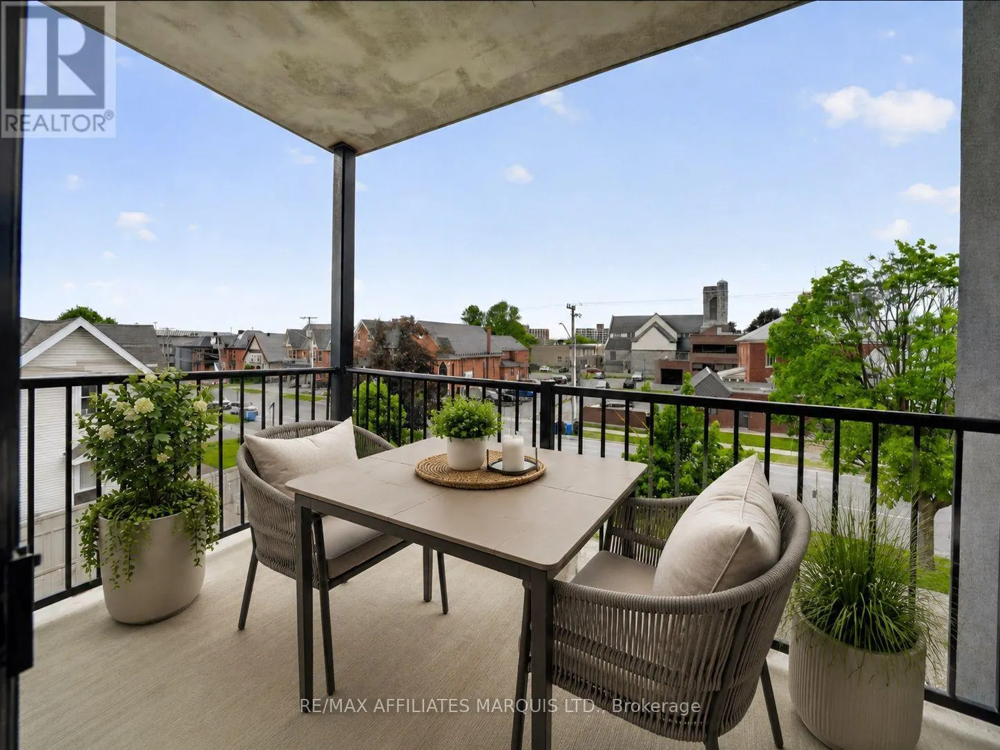 604 - 108 SECOND STREET E