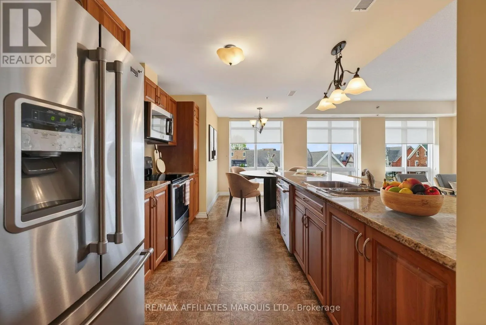 604 - 108 SECOND STREET E