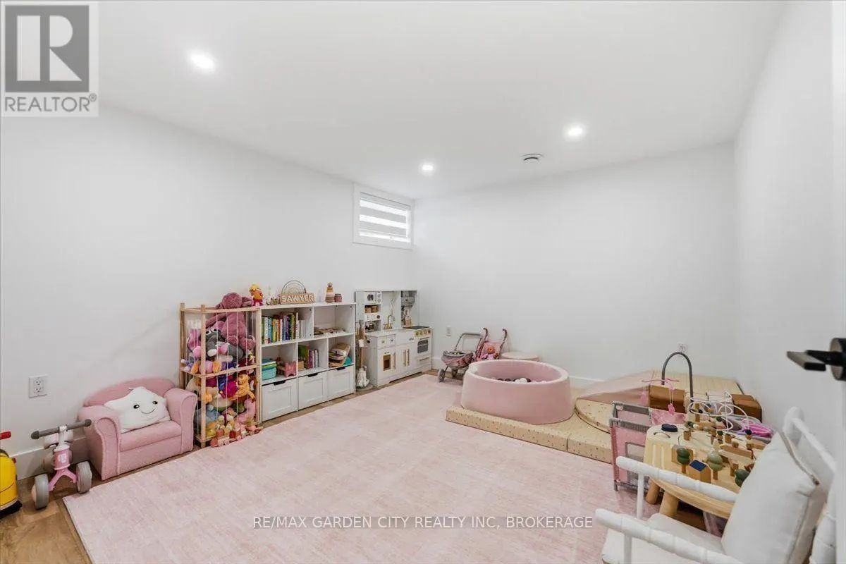 1581 RICE ROAD