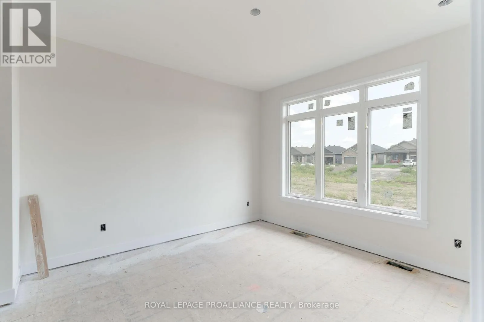 1032 TURNER DRIVE