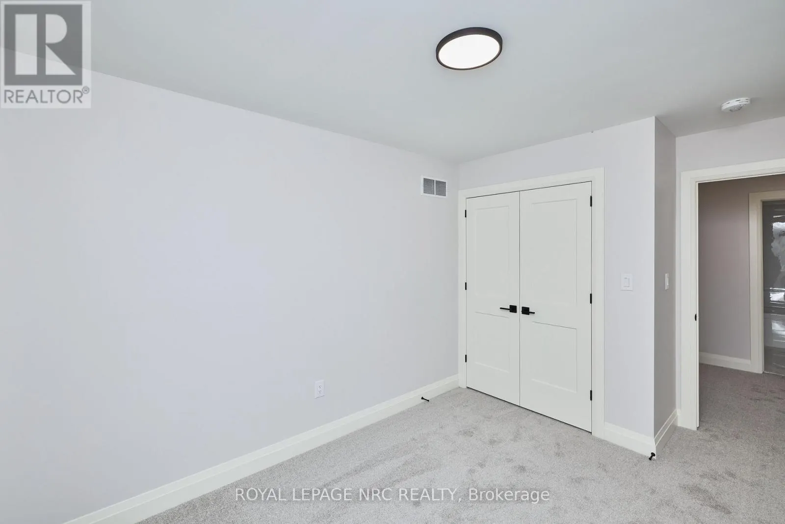 196 HODGKINS AVENUE