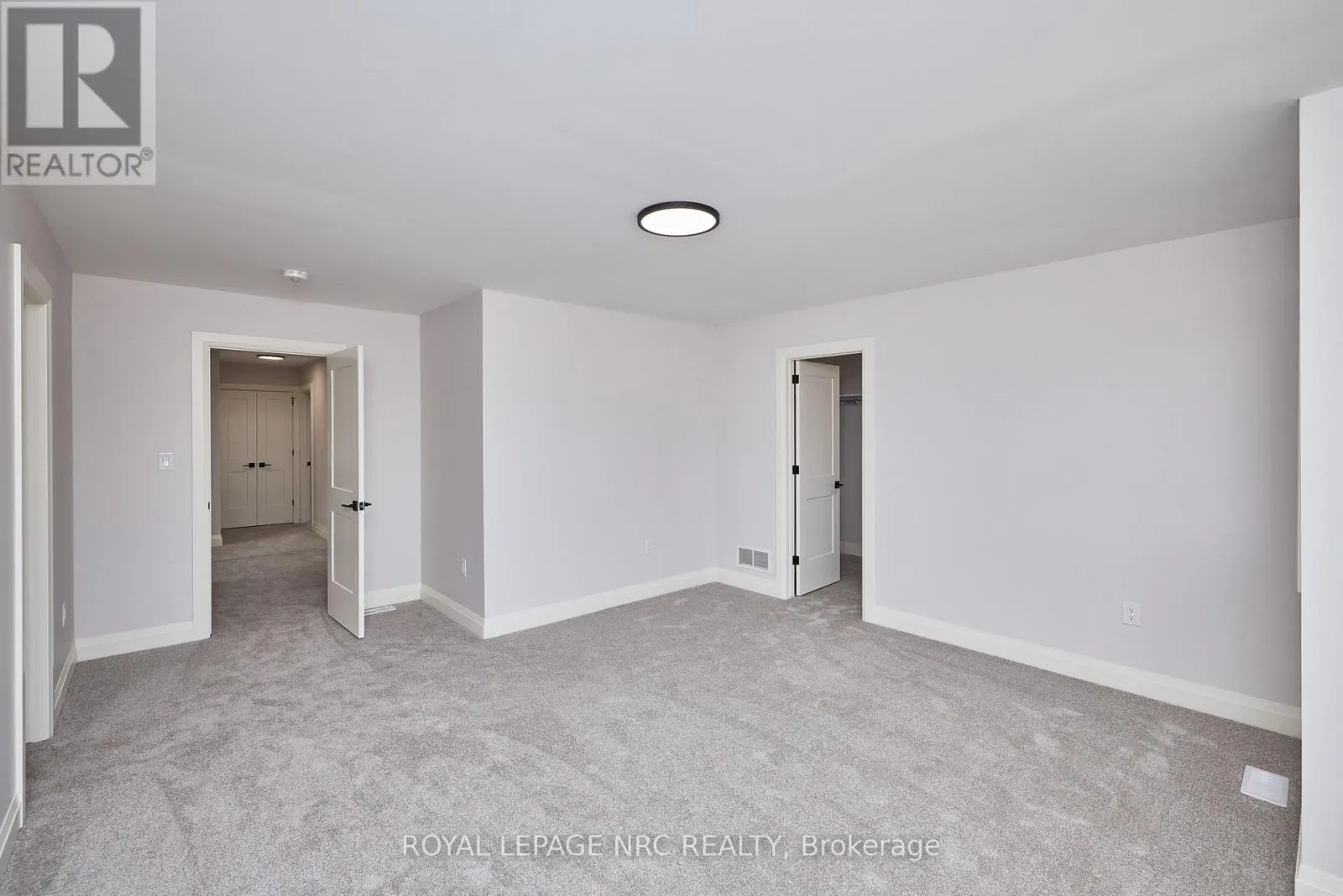 196 HODGKINS AVENUE