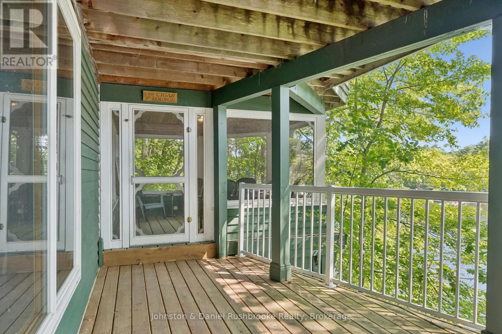 4 - 1041 ANN STREET #4