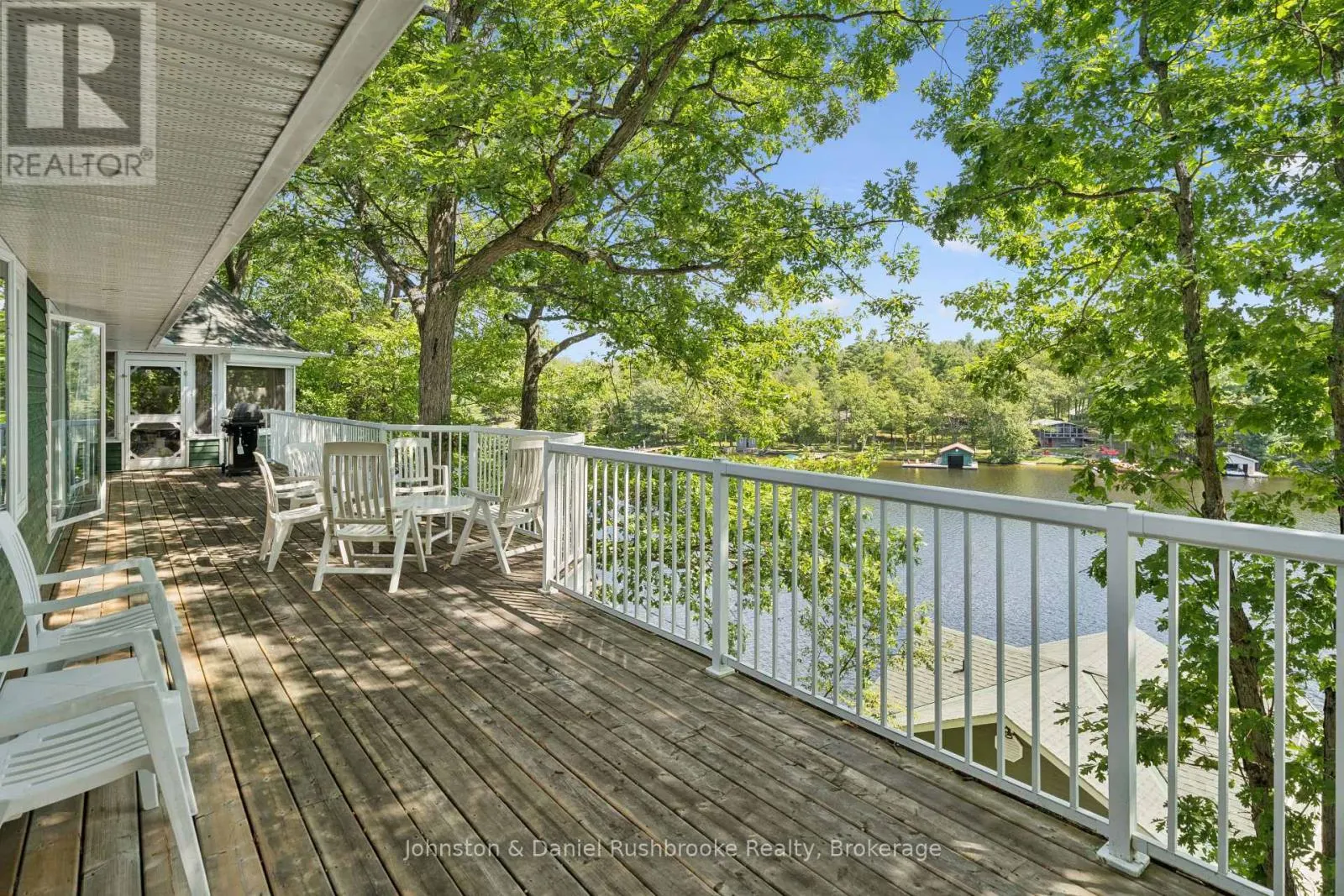 4 - 1041 ANN STREET #4