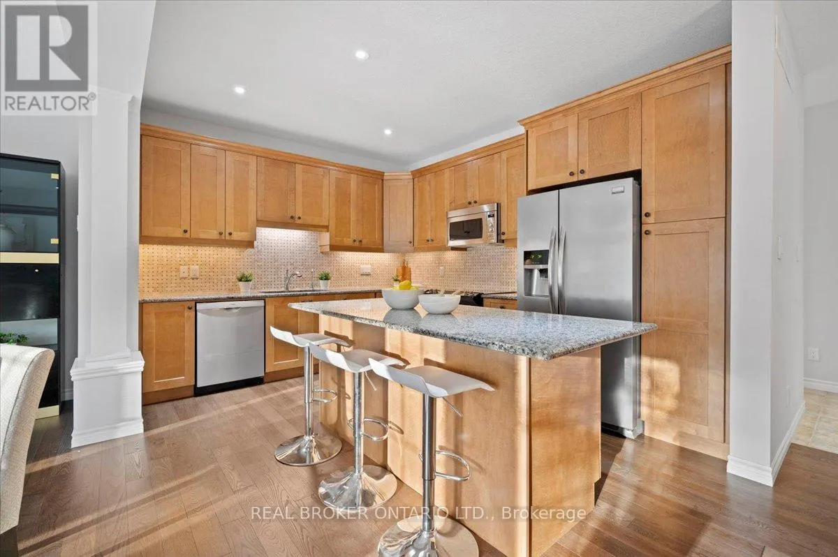 22 - 435 WINCHESTER DRIVE
