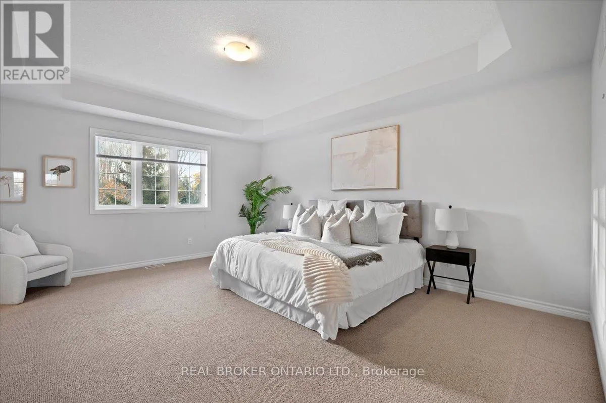 22 - 435 WINCHESTER DRIVE