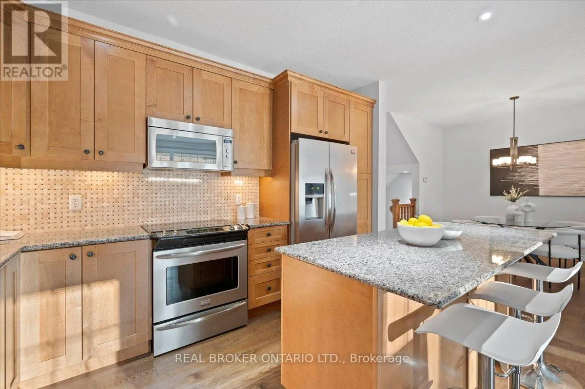 22 - 435 WINCHESTER DRIVE