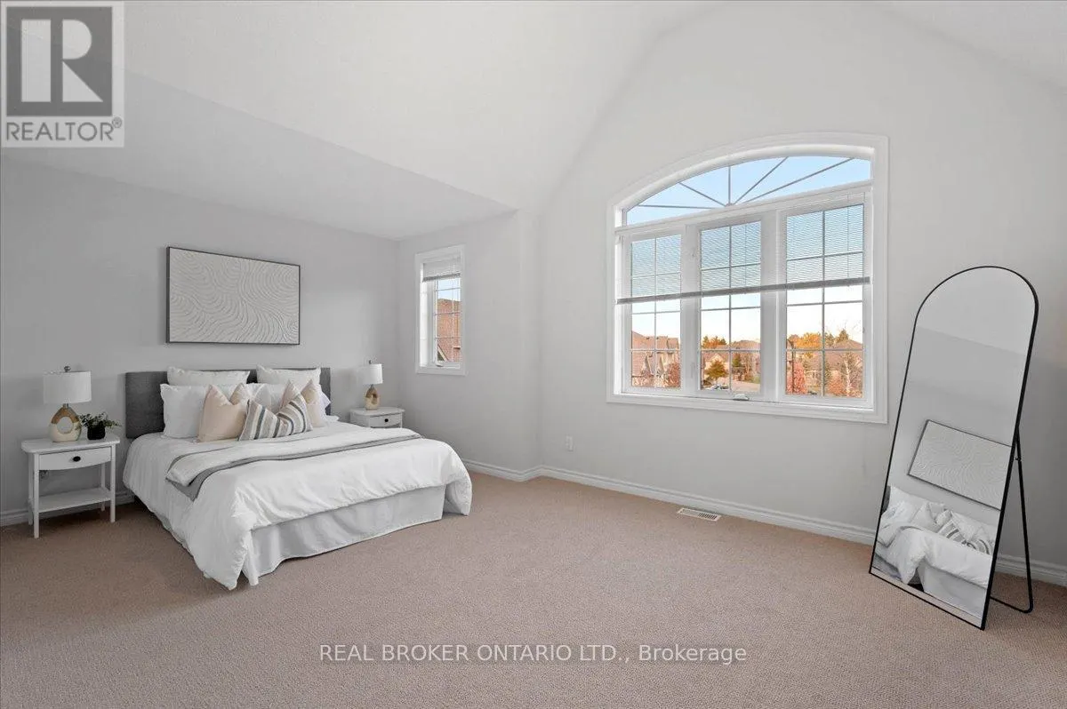22 - 435 WINCHESTER DRIVE