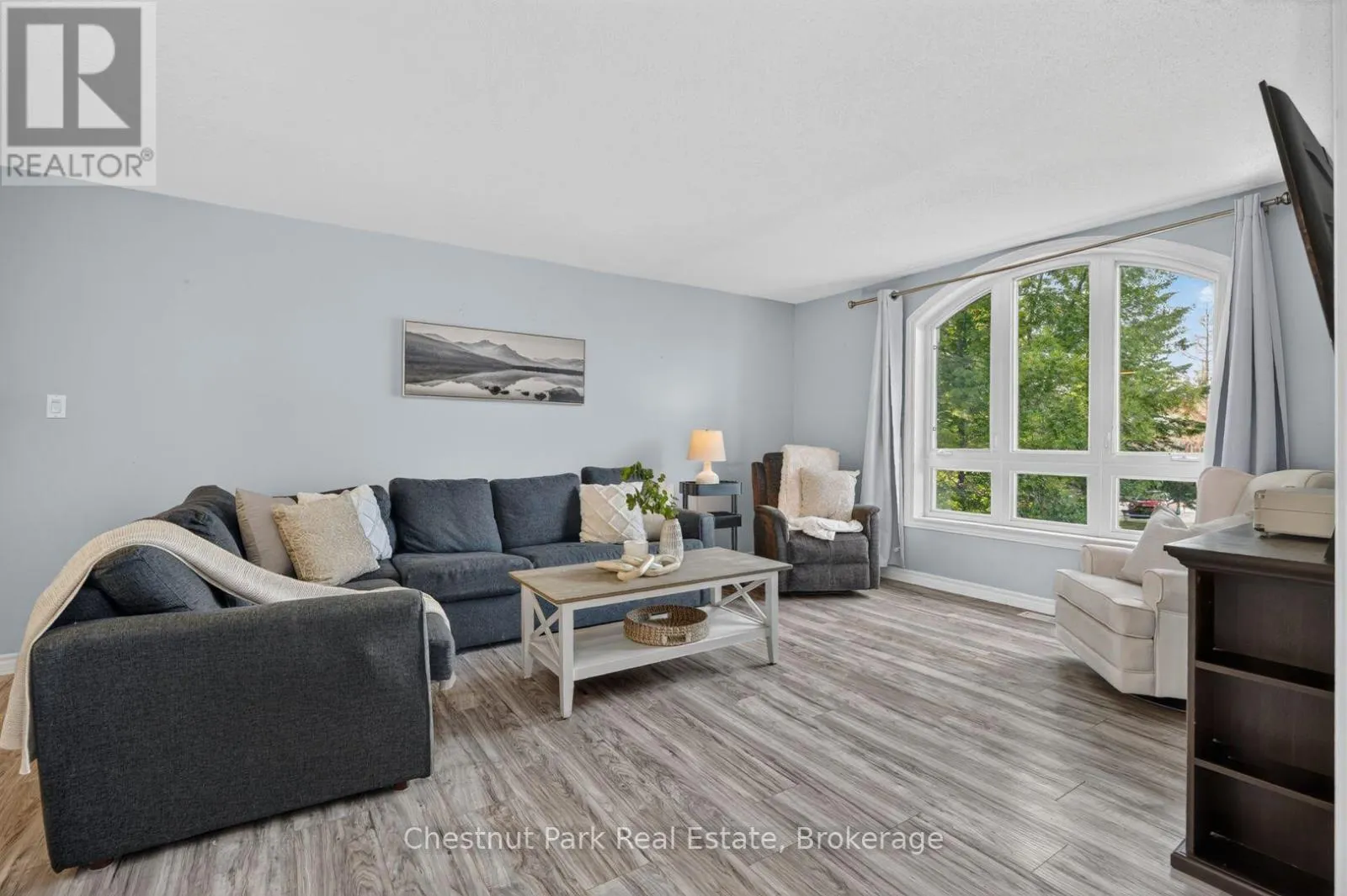 307 - 31 DAIRY LANE #307