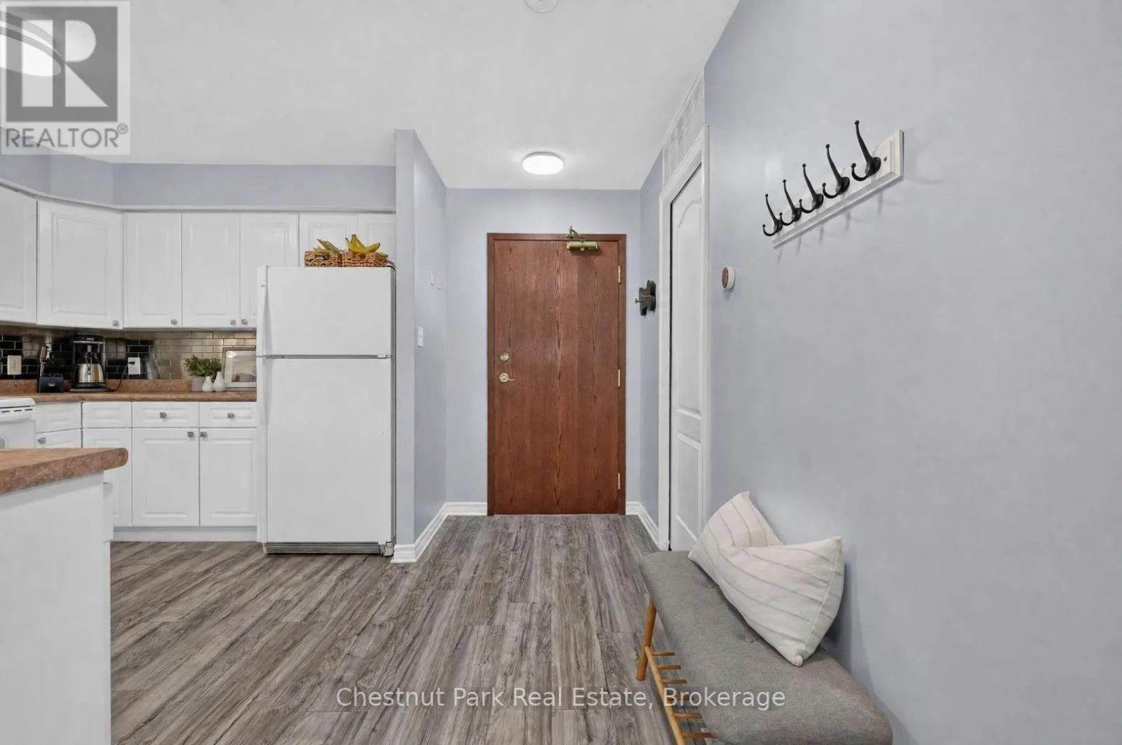 307 - 31 DAIRY LANE #307