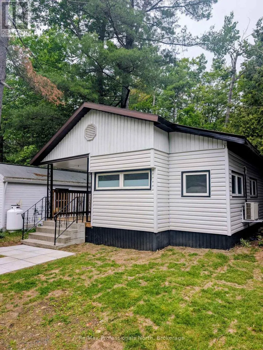 36 - 1007 RACOON ROAD #36