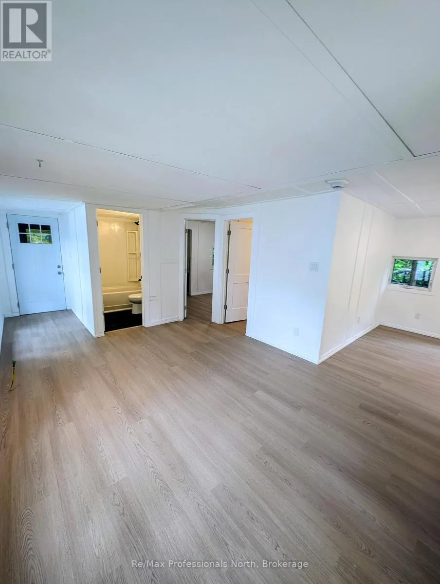 36 - 1007 RACOON ROAD #36