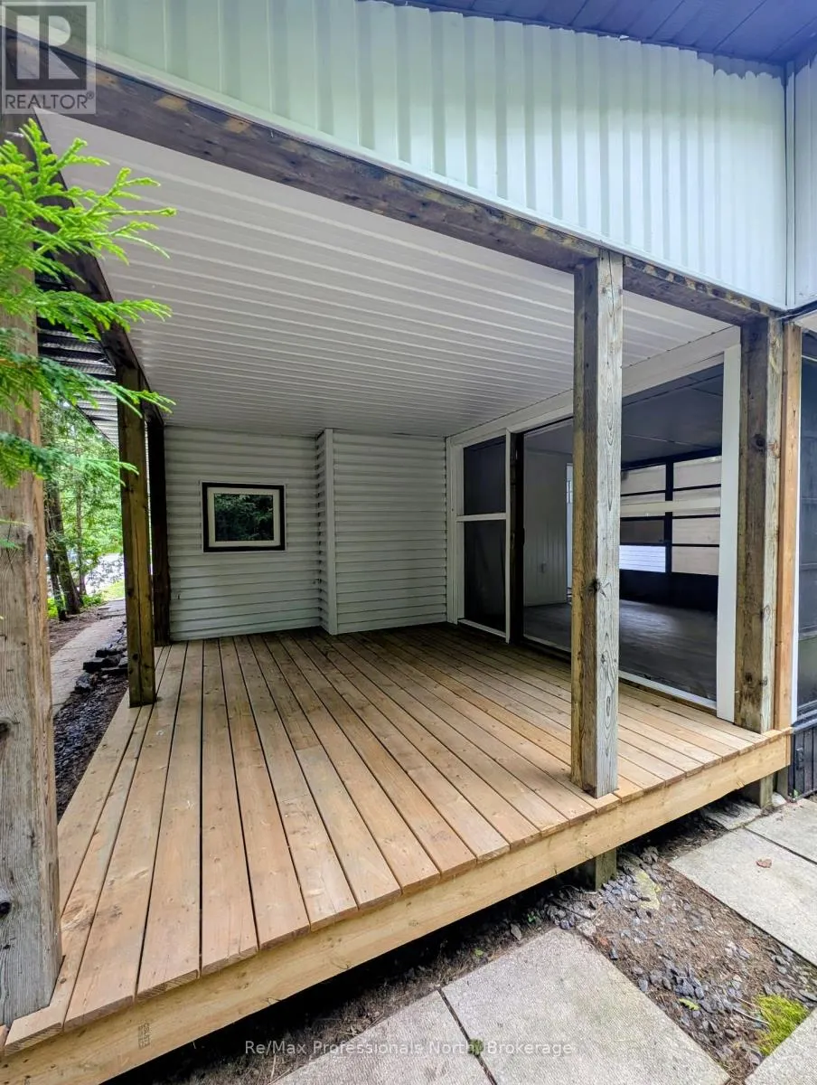 36 - 1007 RACOON ROAD #36