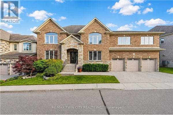 3 - 258 EDGEWATER CRESCENT