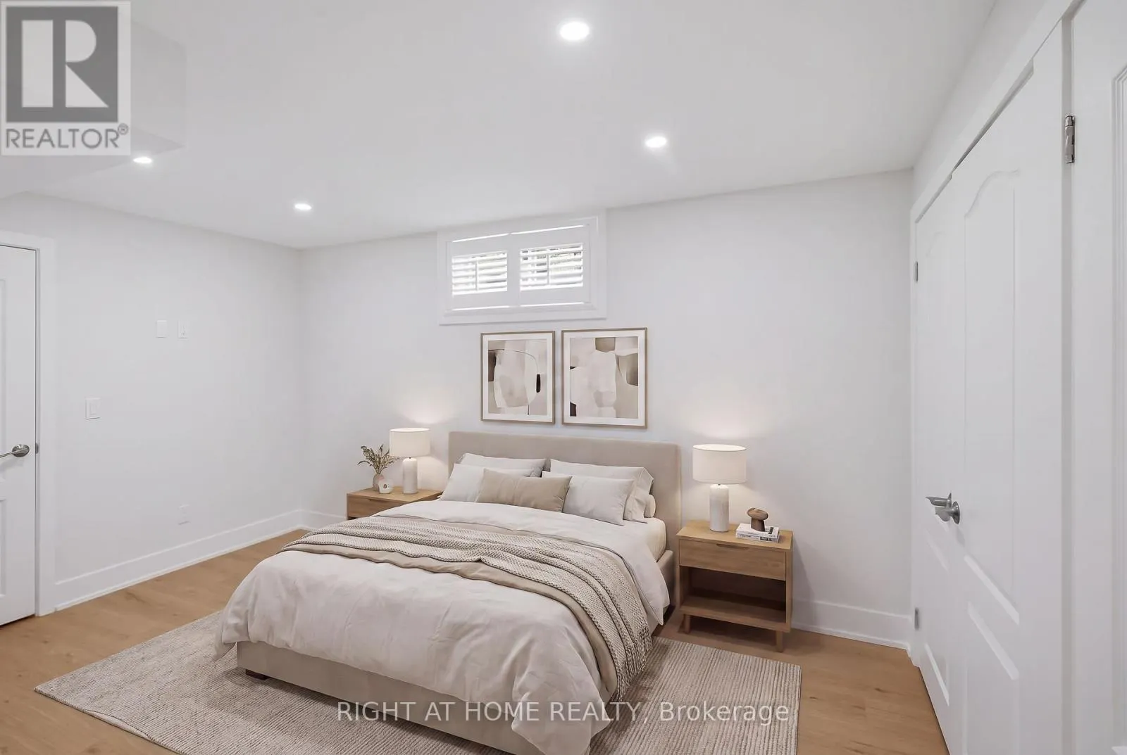4 MERITAGE LANE