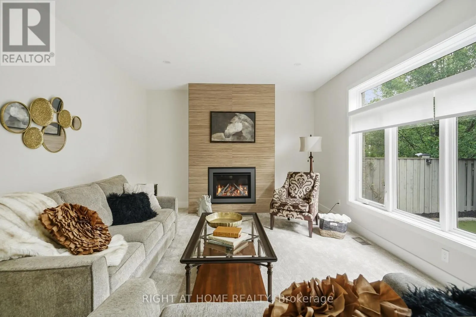 4 MERITAGE LANE